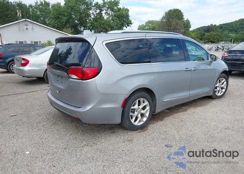 2018 Chrysler Pacifica Touring-L Plus из США, поврежденный, VIN 2C4RC1EG9JR203809